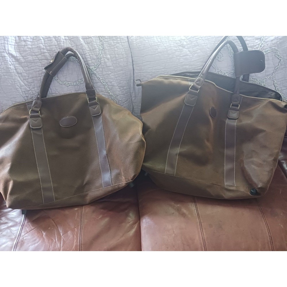 Extra large travel bags